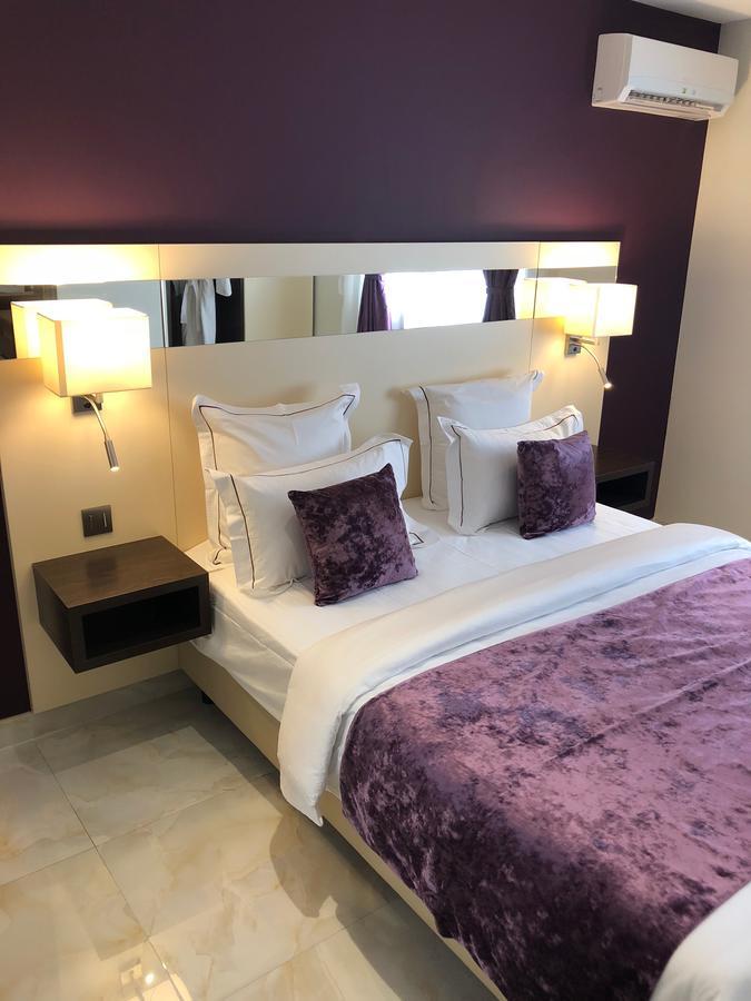 Hotel M'Lys Conakry Exteriör bild